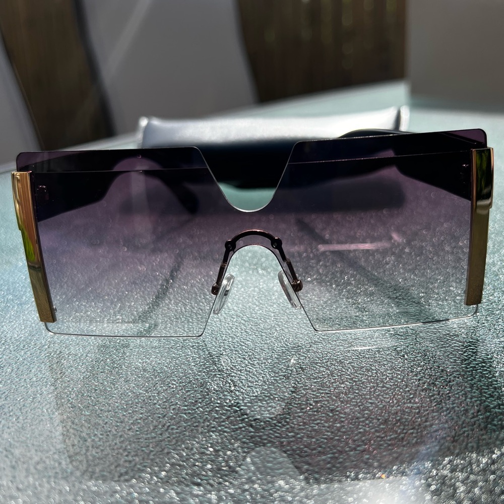 Gold Side Enforced Sheild Sunglasses, Stylish Shield Sunglasses